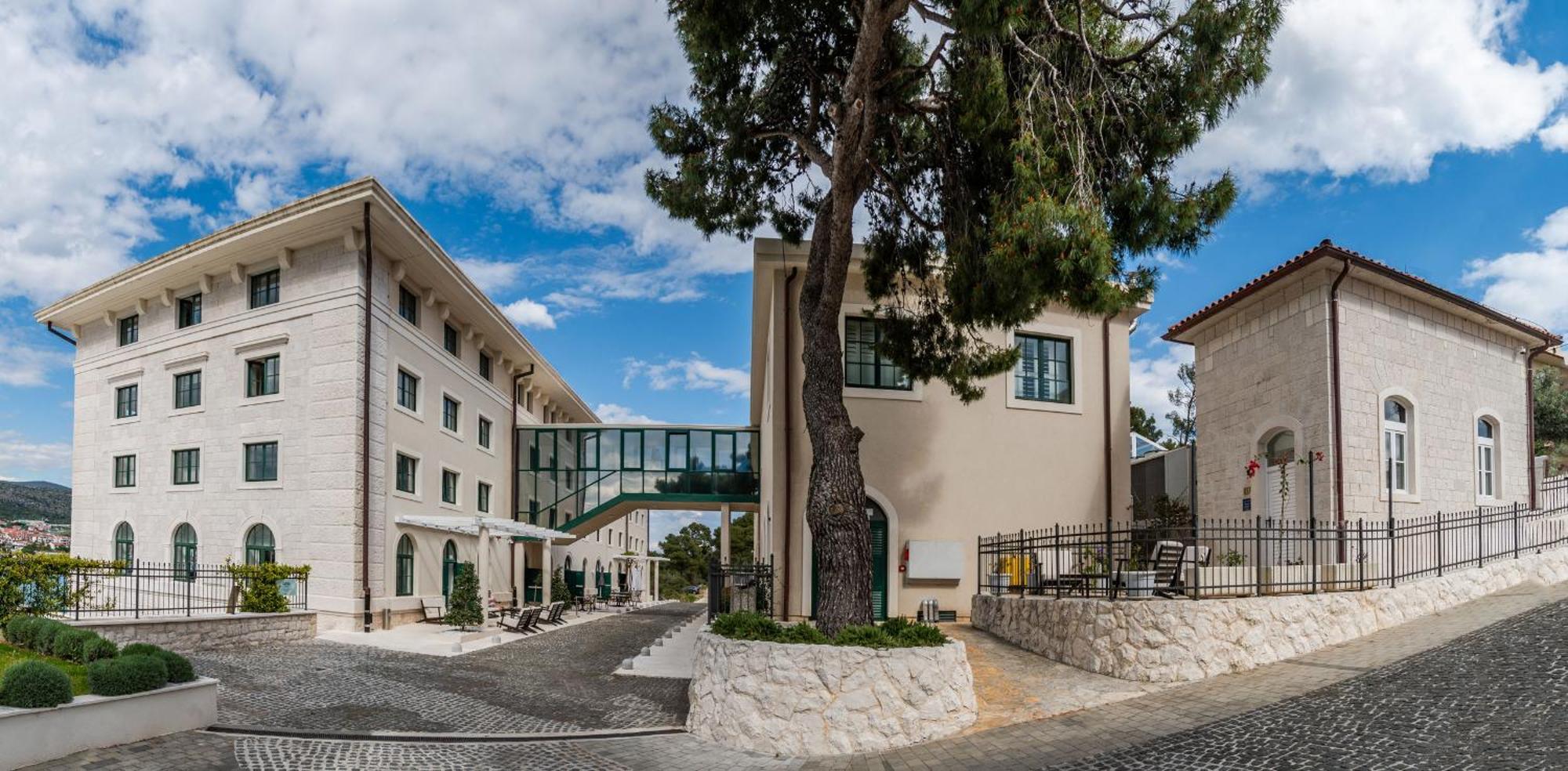 Hotel Brown Beach House & Spa Trogir Dış mekan fotoğraf